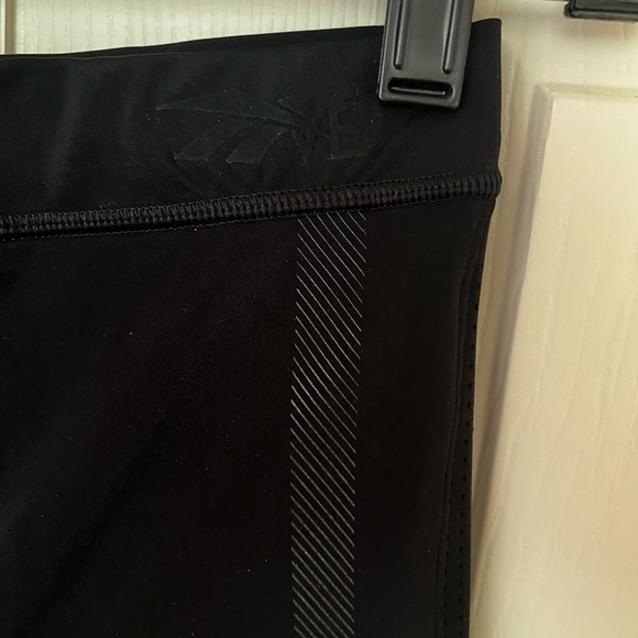 Reebok X Victoria Beckham VB statement tights & tank set M - Picture 9 of 9